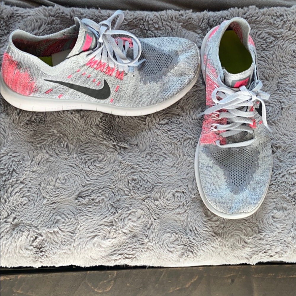 Nike Flyknits Sneaker